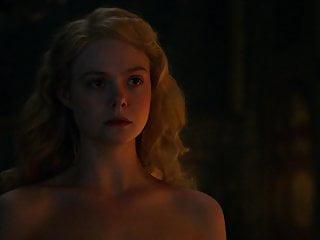 Elle fanning in den Arsch gefickt