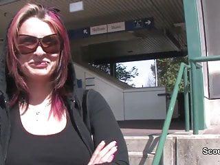 Deutscher Teen zum ersten Mal für Geld gefickt