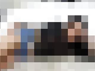 Friss deine Wichse - du bist für mich du schmutzige kleine Schlampe