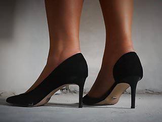 Milf wird hart in den Arsch gefickt