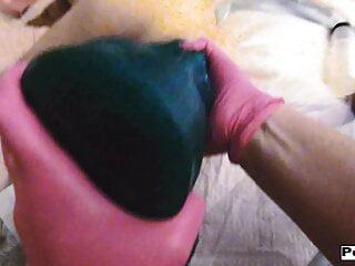 Superheißes Babe probiert den ganzen Tag aus